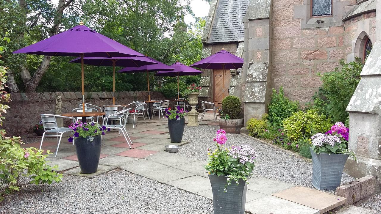 The Auld Kirk Acomodação com café da manhã Ballater Exterior foto